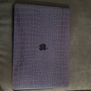 MacBook Shell 16”
